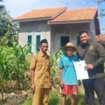 Baznas Sumenep Bedah Rumah Milik Warga Desa Cabbiya, Komitmen Wujudkan Sumenep Sejahtera