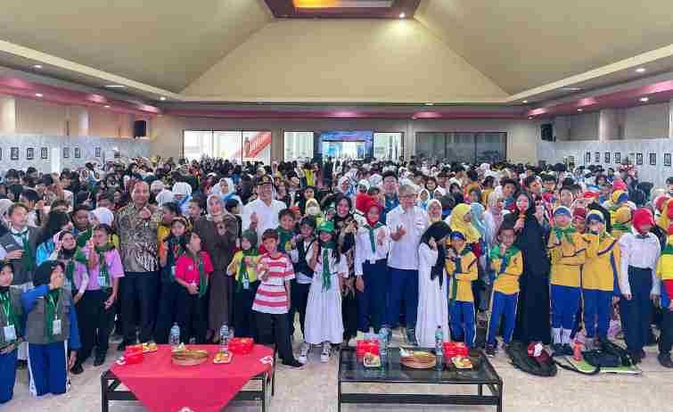 Universitas Dr. Soetomo Surabaya Edukasi Pelajar Lewat Festival Palang Merah Remaja 2025