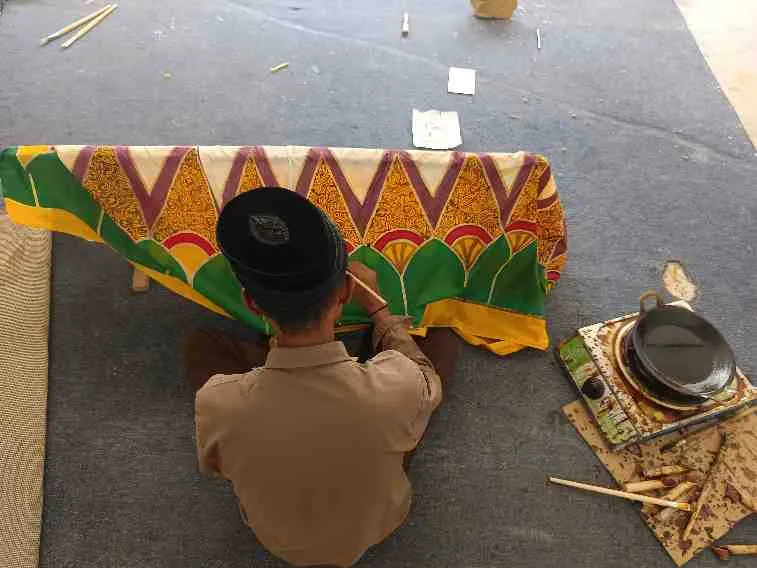 Pelatihan batik tulis kontemporer yang difasilitasi Paneka Batik