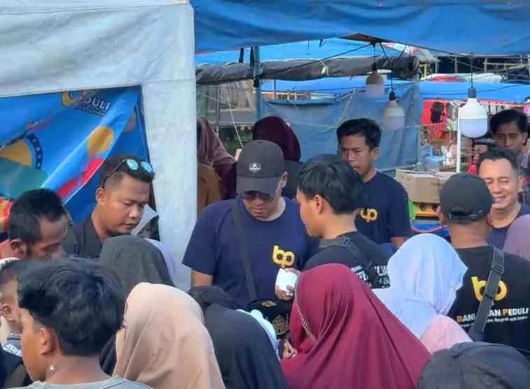 Libatkan 300 Anak Yatim, Bani Insan Peduli Gandeng Wahana Putra Cahaya Kediri Gelar Yatim Fun Pasar di Pamekasan