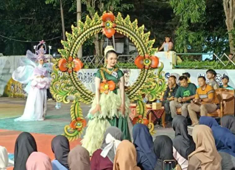 SMANSA Gelar Penamata 2025, Kepsek Rafiudin: Penamata Panggung Siswa Mengekspresikan Gagasan Lahirnya Prestasi