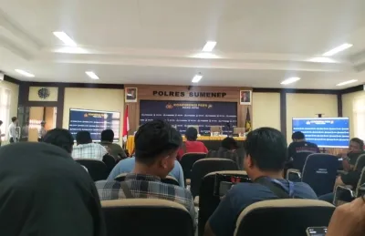 Gagal Konferensi Pers Narkotika 27.83 Kg, Kapolda Jatim Terkesan Menghindar
