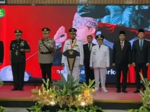 Bupati Sumenep Kukuhkan Paskibraka 2026, Dorong Jadi Teladan Generasi Muda
